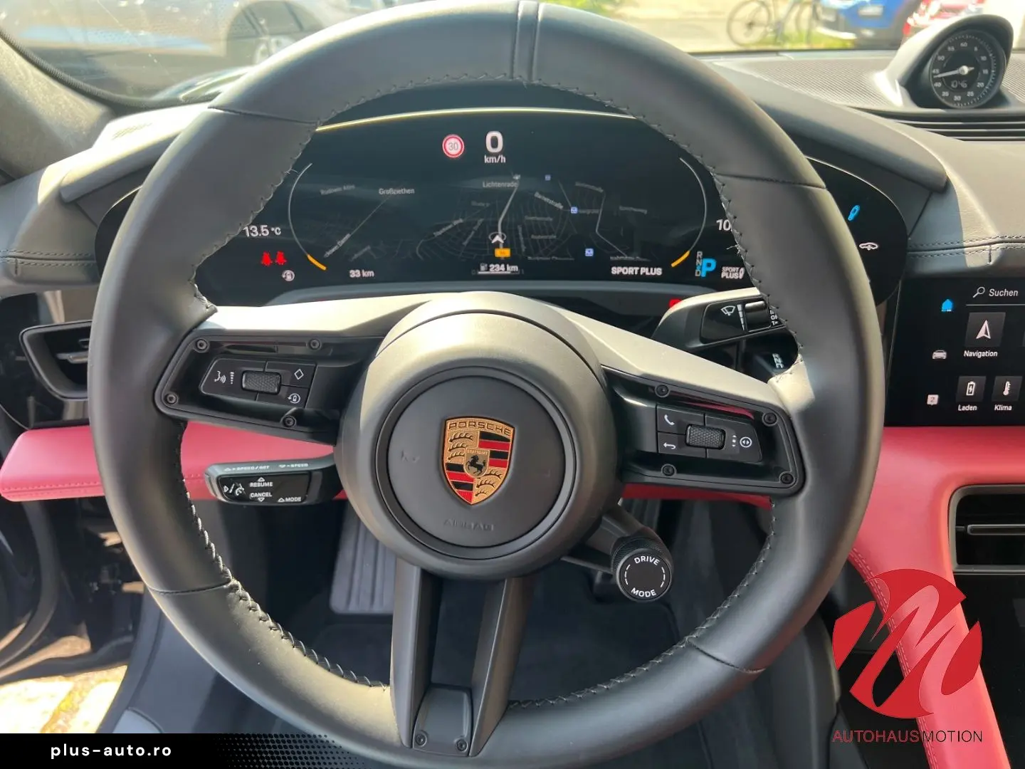 PORSCHE Taycan Turbo