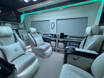 Mercedes-Benz Sprinter III Tourer VIP