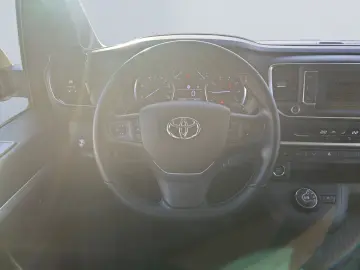 TOYOTA Proace 2 0l-D L2 Verso Executive  StHz HUD CAM