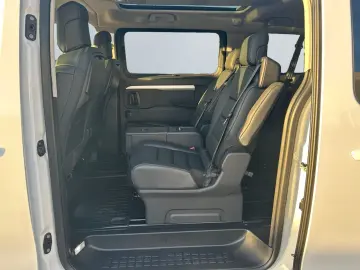 TOYOTA Proace 2 0l-D L2 Verso Executive  StHz HUD CAM