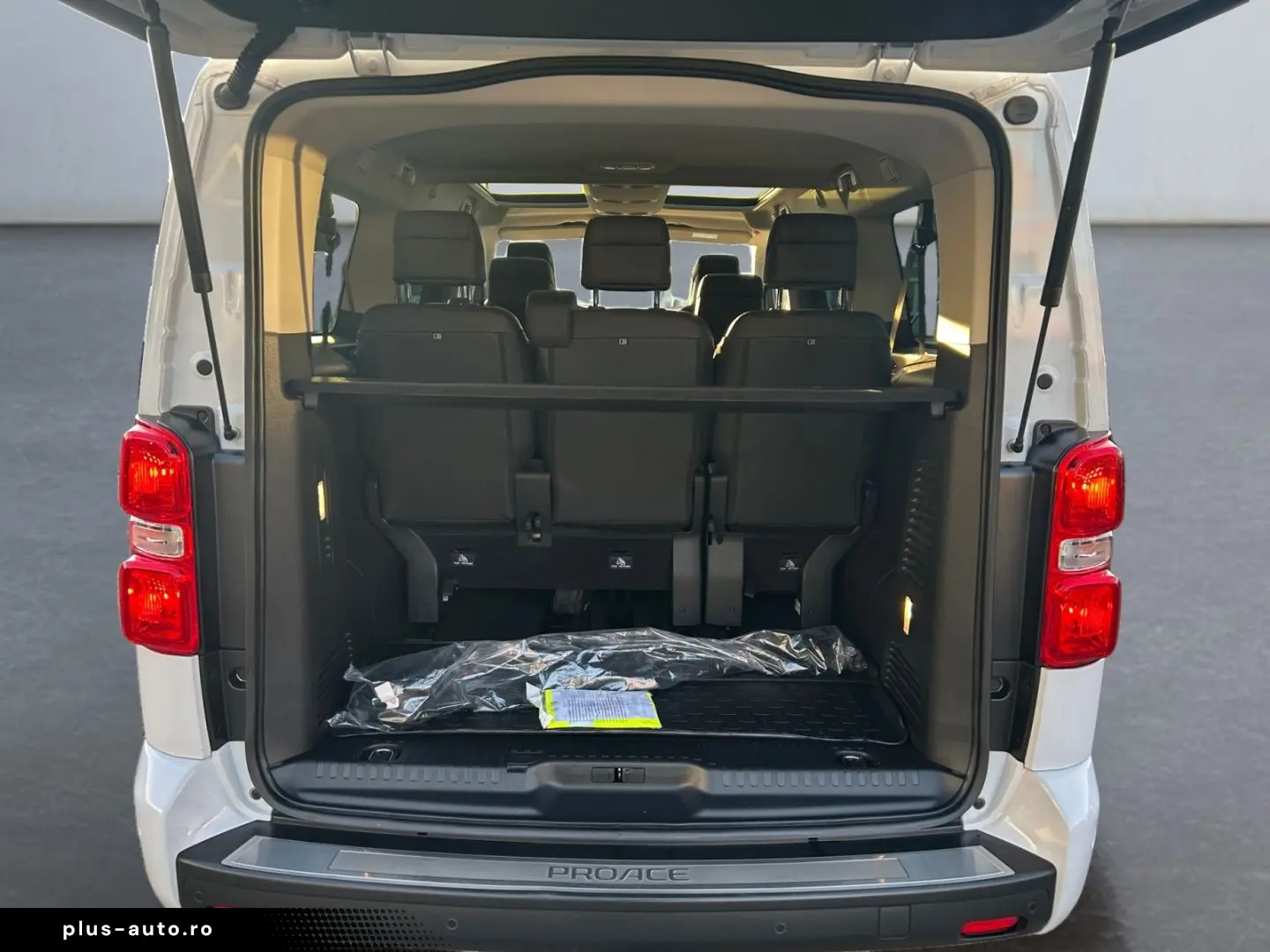 TOYOTA Proace 2 0l-D L2 Verso Executive  StHz HUD CAM