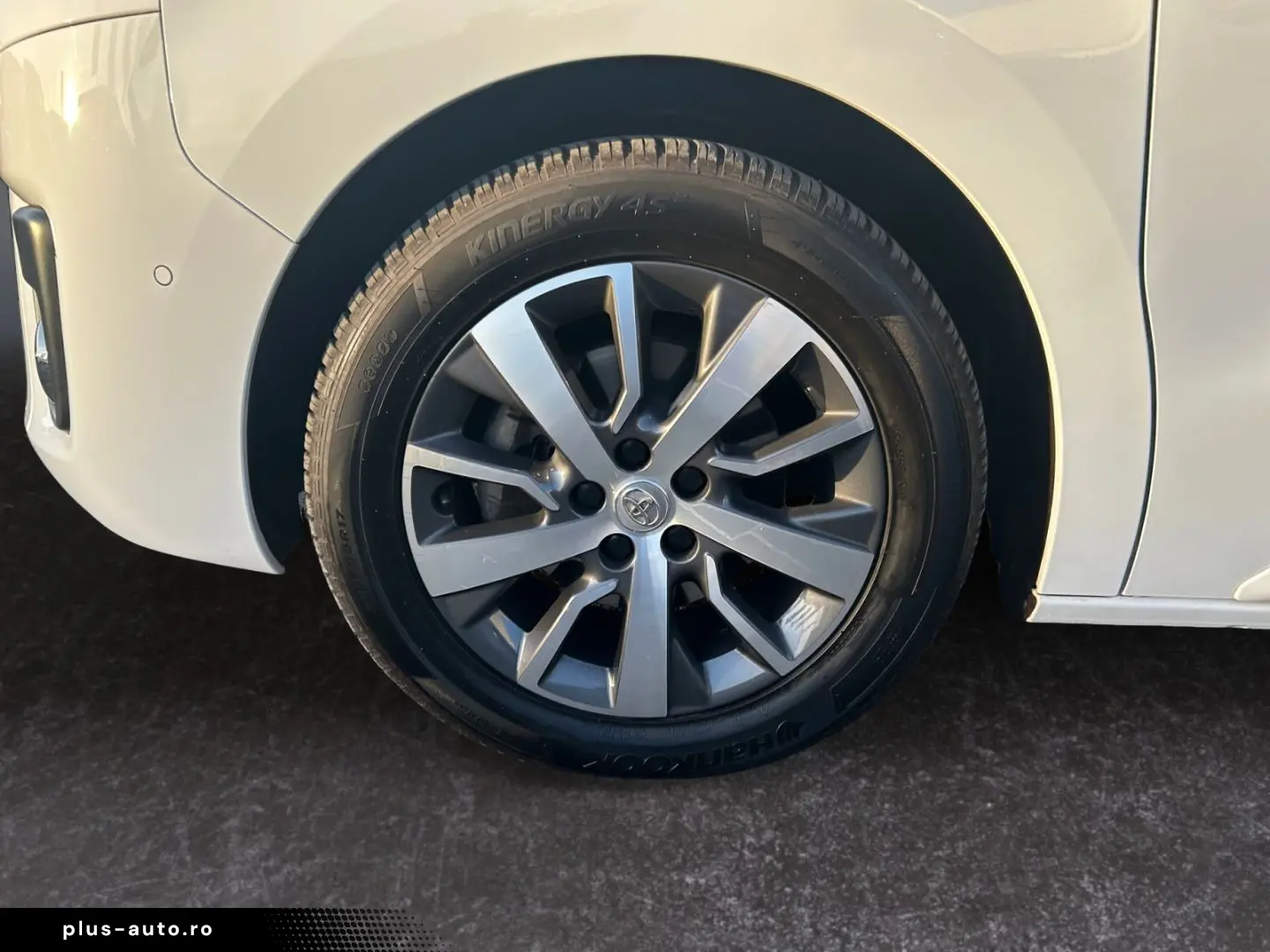 TOYOTA Proace 2 0l-D L2 Verso Executive  StHz HUD CAM