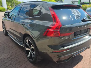 VOLVO XC60 T8 AWD R Design AirSusp Bowers&W Ventilation 360