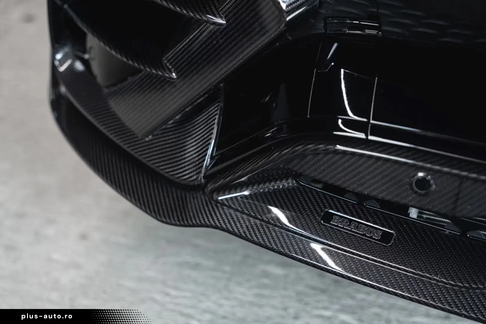 Mercedes-Benz GLS 63 BRABUS 800  FULL CARBON