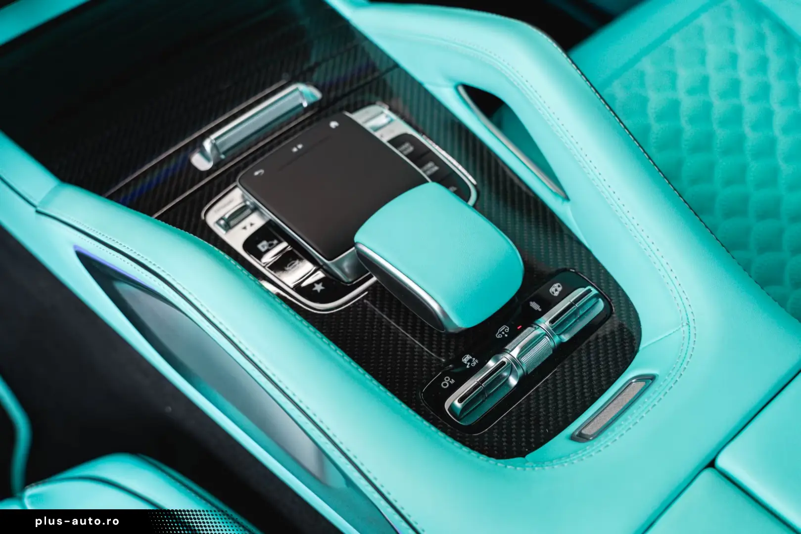 Mercedes-Benz GLS 63 BRABUS 800  FULL CARBON