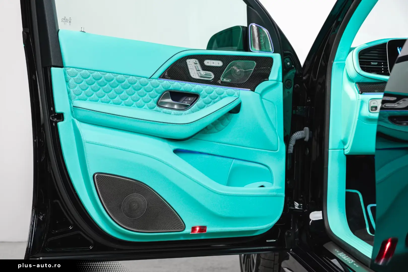 Mercedes-Benz GLS 63 BRABUS 800  FULL CARBON