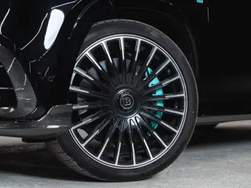 Mercedes-Benz GLS 63 BRABUS 800  FULL CARBON