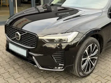 VOLVO XC60 B5 AWD Ultimate Dark 360 Massage Ventil HK