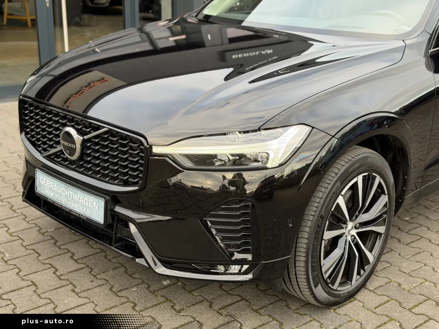 VOLVO XC60 B5 AWD Ultimate Dark 360 Massage Ventil HK