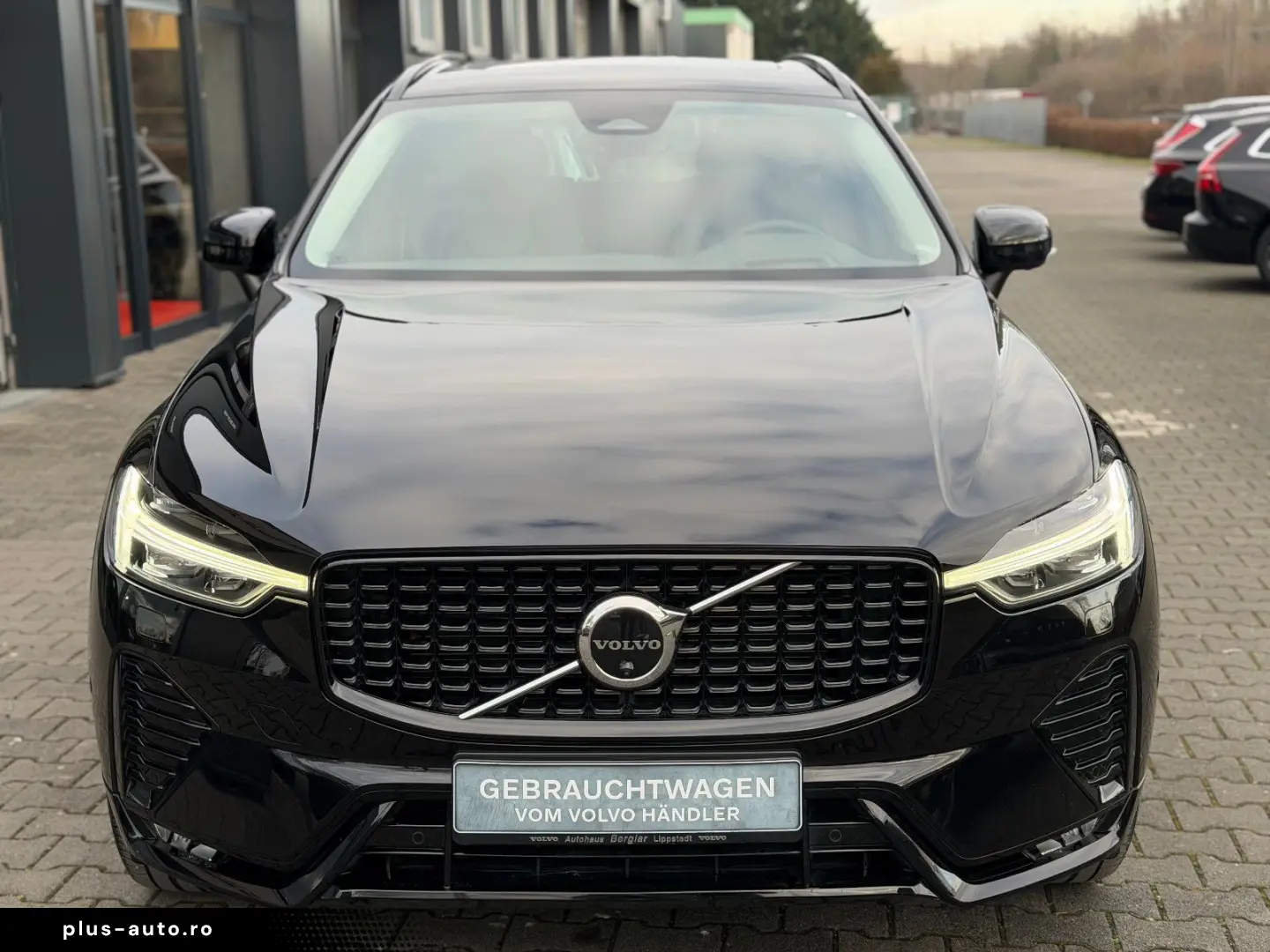 VOLVO XC60 B5 AWD Ultimate Dark 360 Massage Ventil HK