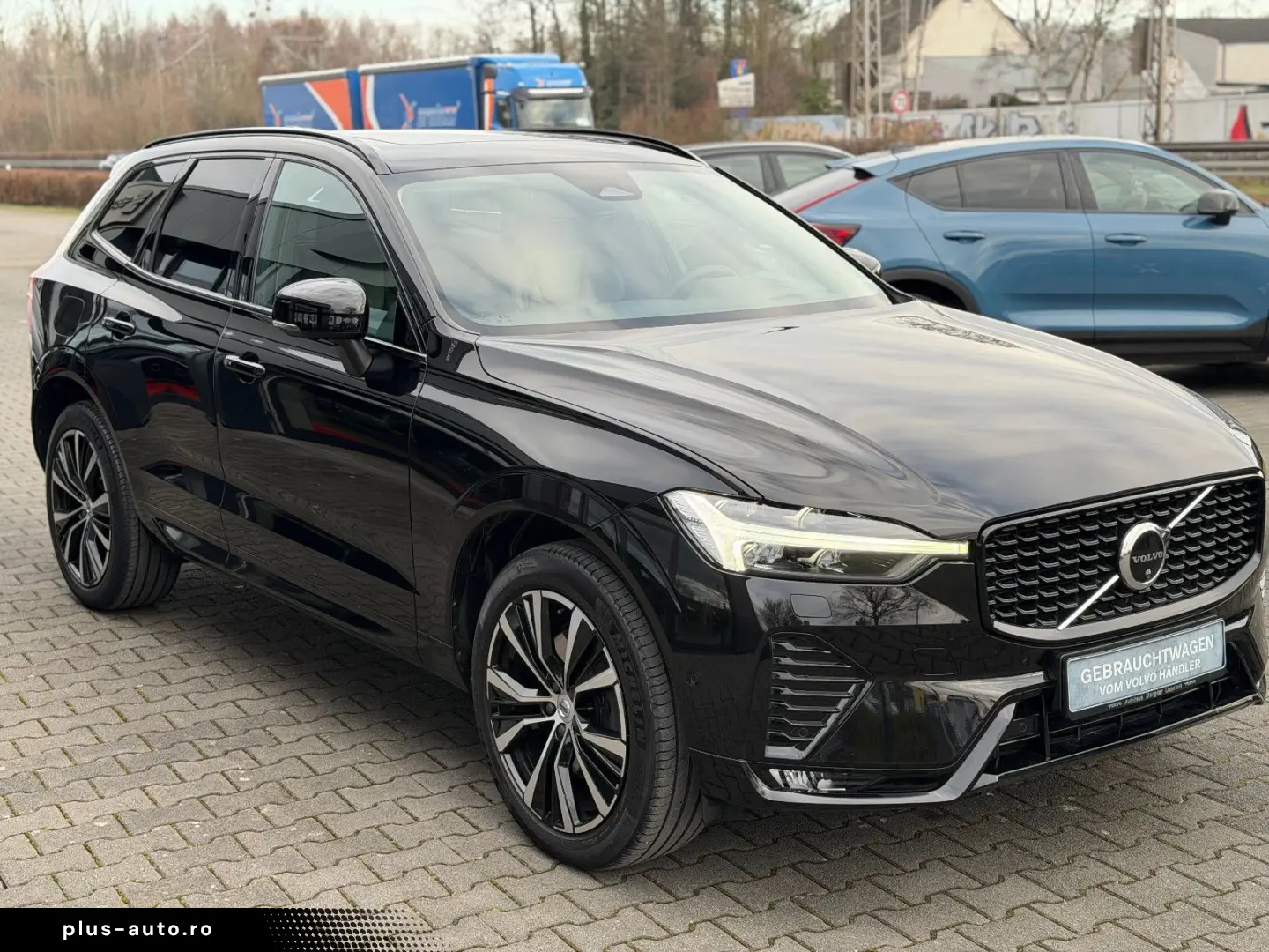 VOLVO XC60 B5 AWD Ultimate Dark 360 Massage Ventil HK