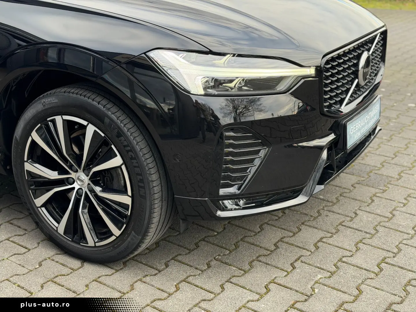 VOLVO XC60 B5 AWD Ultimate Dark 360 Massage Ventil HK