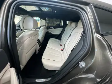 BMW X6 40d xDrive M Sport ACC HUD PANO