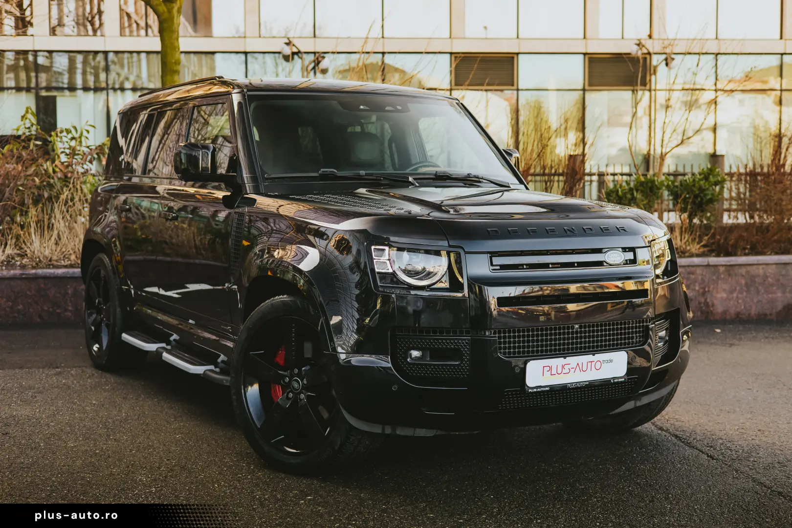 Land Rover Defender 110 X P400