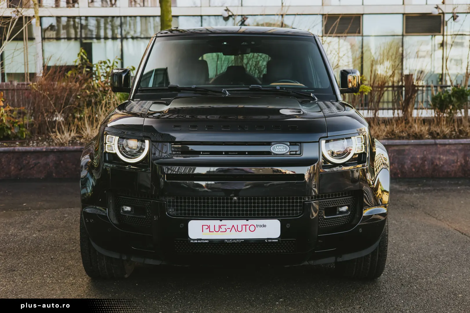 Land Rover Defender 110 X P400