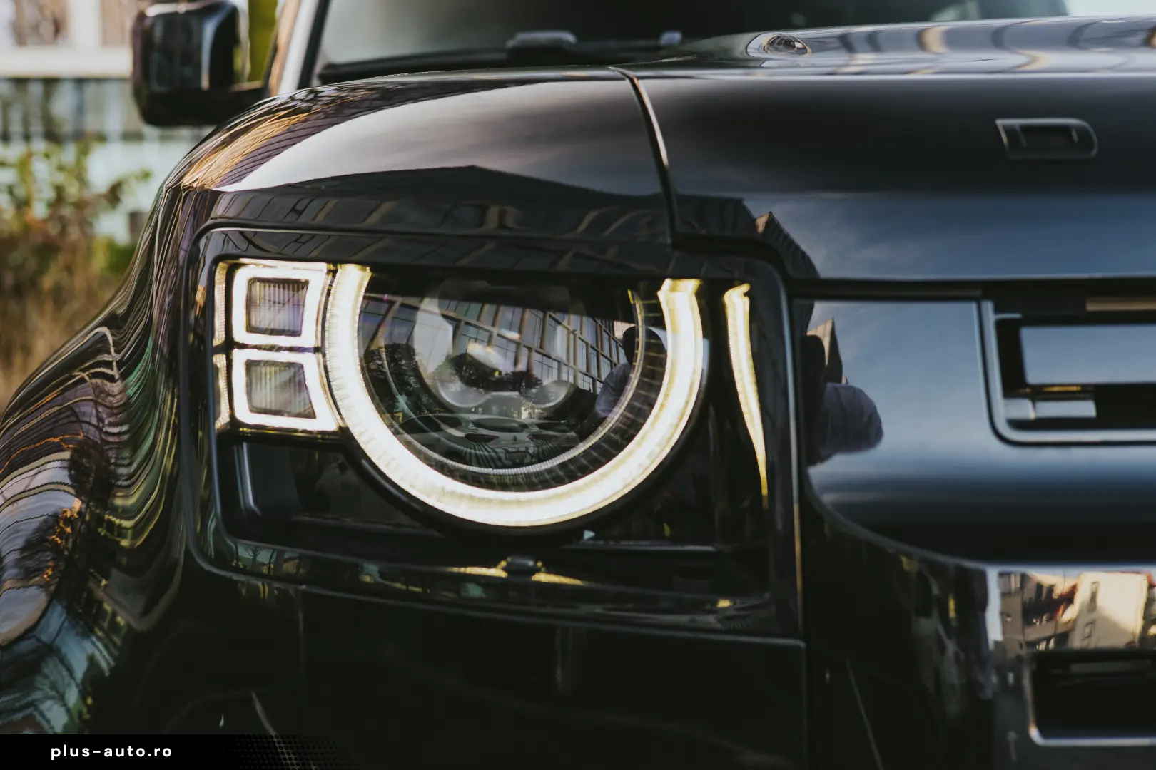 Land Rover Defender 110 X P400