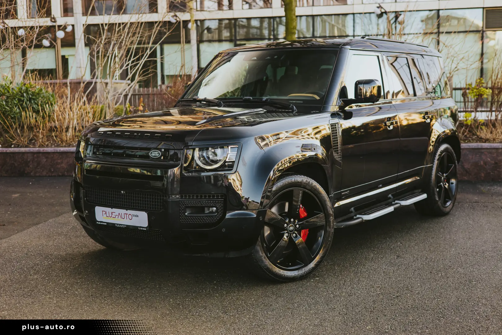 Land Rover Defender 110 X P400