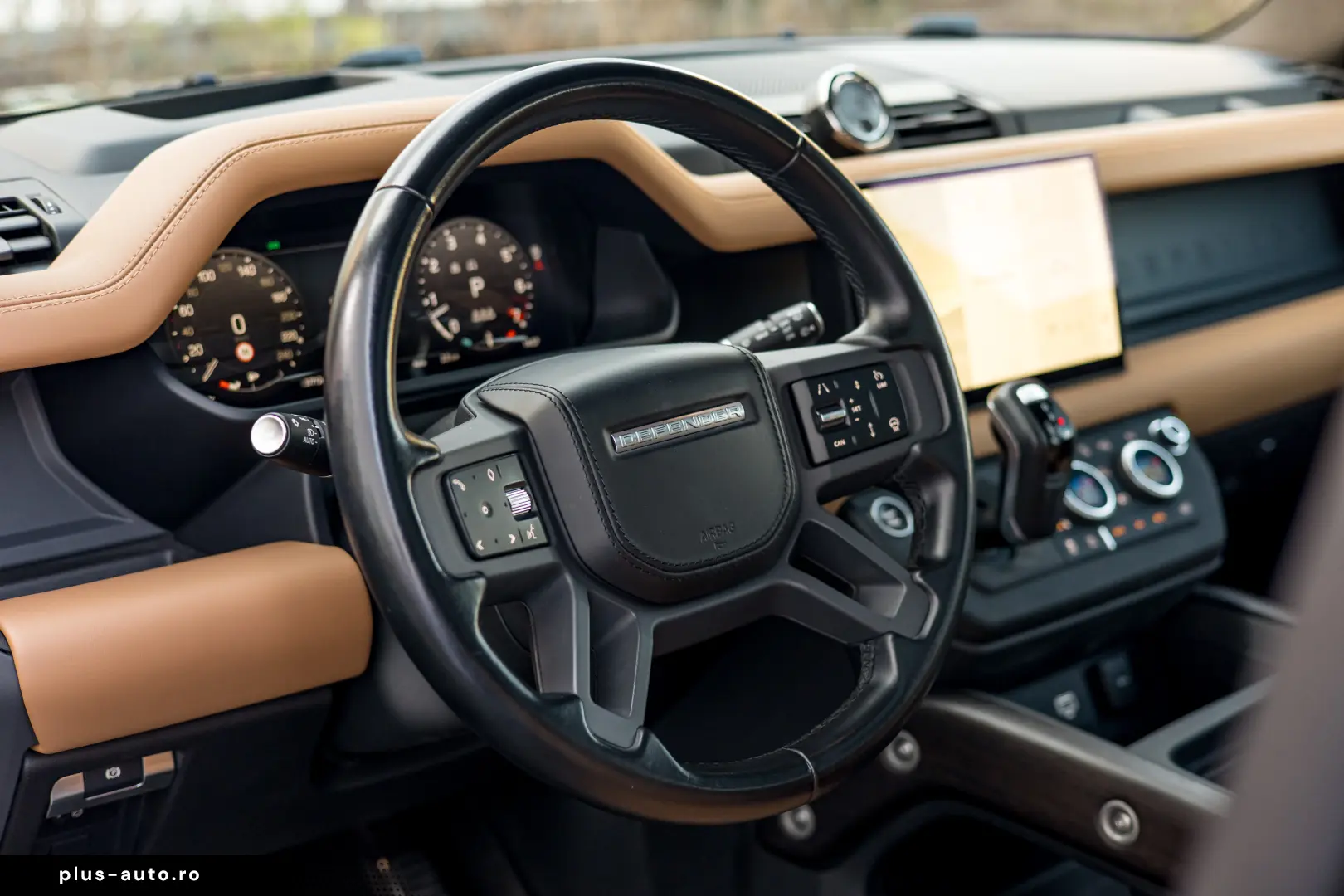 Land Rover Defender 110 X P400