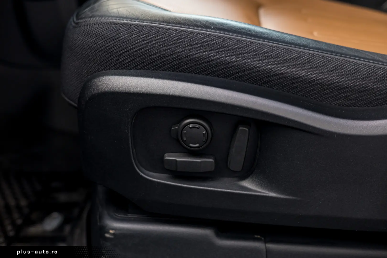 Land Rover Defender 110 X P400