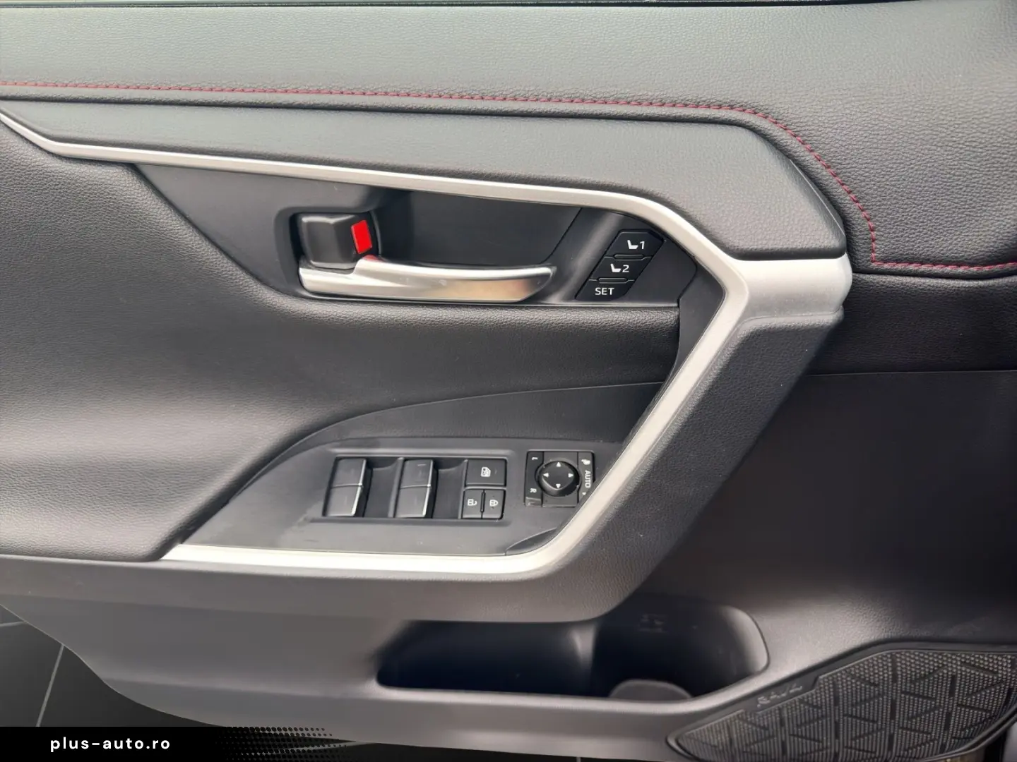 TOYOTA RAV 4 PLUG-IN TECHNIK & STYLE-PAKET PANORAMADACH