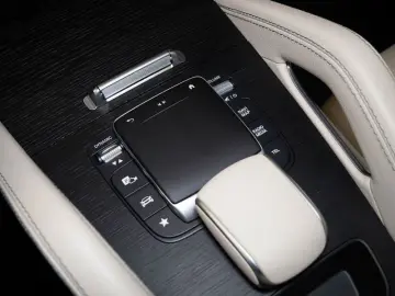 MERCEDES-BENZ GLE 350 e Coupé 4M AMG Ventil 360 Burmester