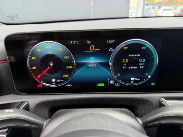 MERCEDES-BENZ CLA 250e AMG-Line  Night  Tempo Ambien&hellip;