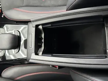 MERCEDES-BENZ CLA 250e AMG-Line  Night  Tempo Ambien&hellip;