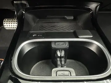 MERCEDES-BENZ CLA 250e AMG-Line  Night  Tempo Ambien&hellip;