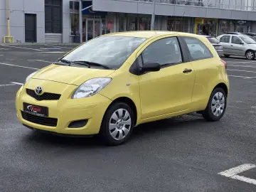 Toyota Yaris Euro 5  Livrare  Garantie  Rate fixe