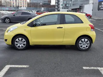 Toyota Yaris Euro 5  Livrare  Garantie  Rate fixe