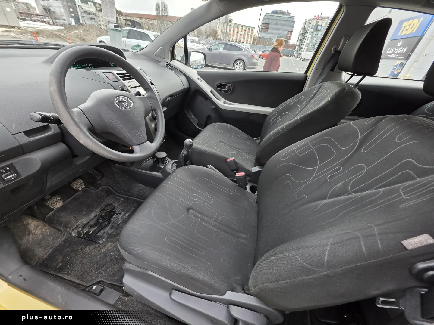 Toyota Yaris Euro 5  Livrare  Garantie  Rate fixe