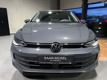 VW Golf VIII 1.5 eTSI Life  2 JAHRE GARANTIE