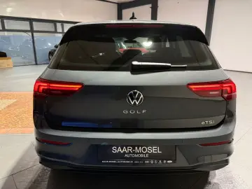 VW Golf VIII 1.5 eTSI Life  2 JAHRE GARANTIE