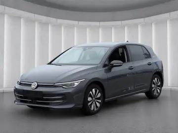 VW Golf VIII GOAL TDI DSG AHK LED  ACC Navi R-Kam