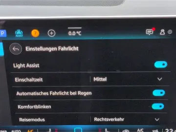 VW Golf VIII GOAL TDI DSG AHK LED  ACC Navi R-Kam