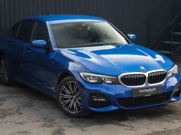 BMW Seria 3 330e xDrive Aut. M Sport