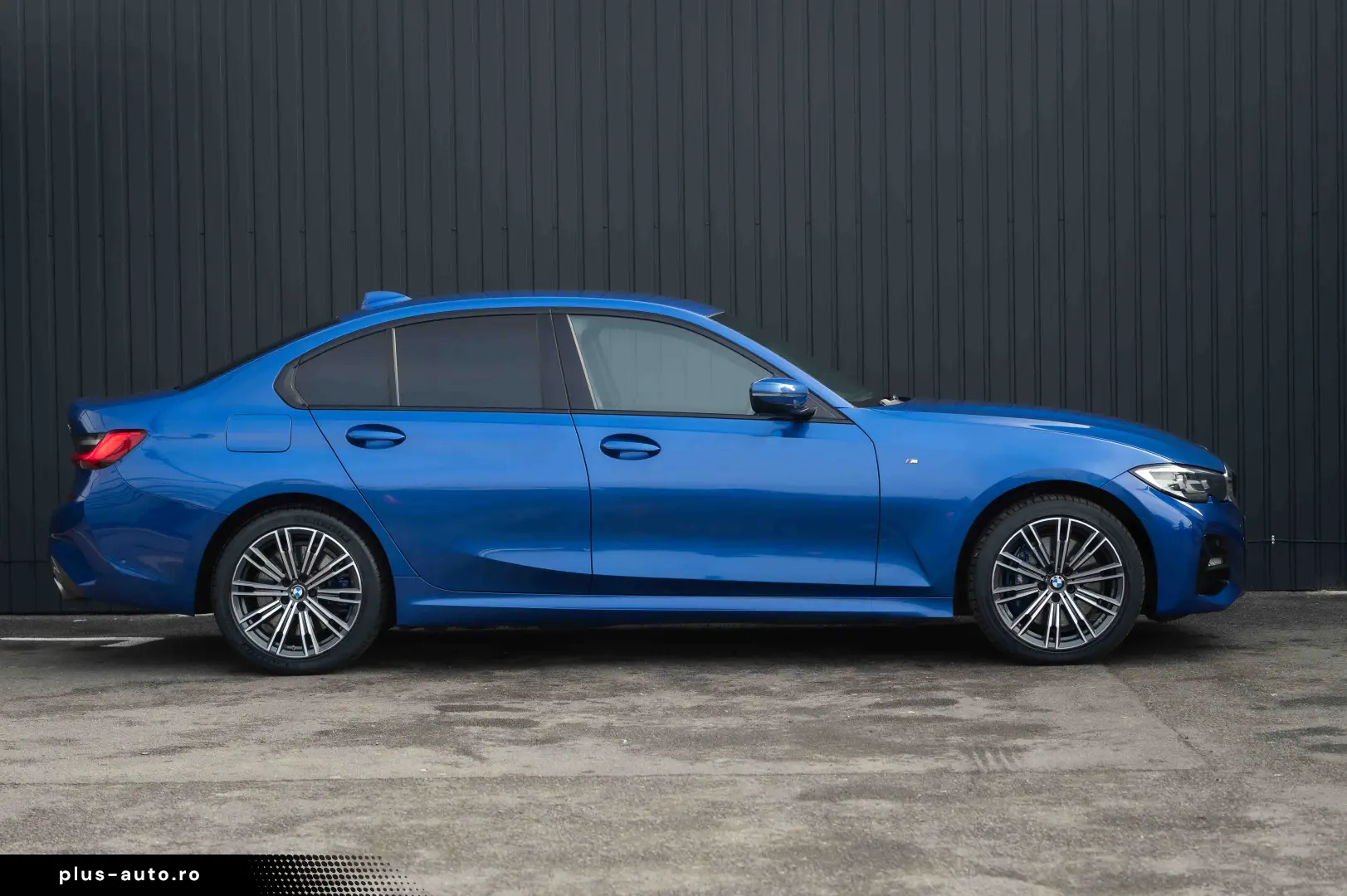 BMW Seria 3 330e xDrive Aut. M Sport