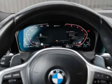 BMW Seria 3 330e xDrive Aut. M Sport