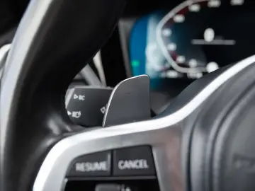 BMW Seria 3 330e xDrive Aut. M Sport