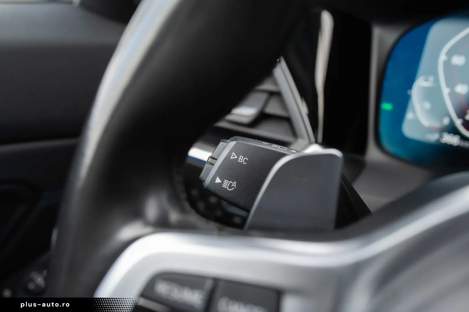 BMW Seria 3 330e xDrive Aut. M Sport