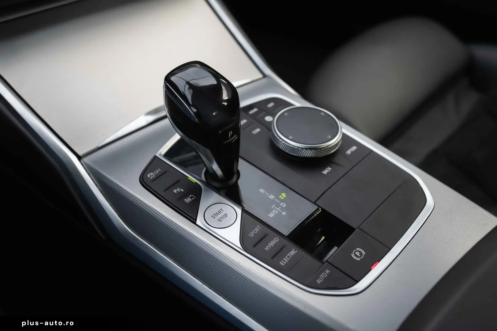 BMW Seria 3 330e xDrive Aut. M Sport