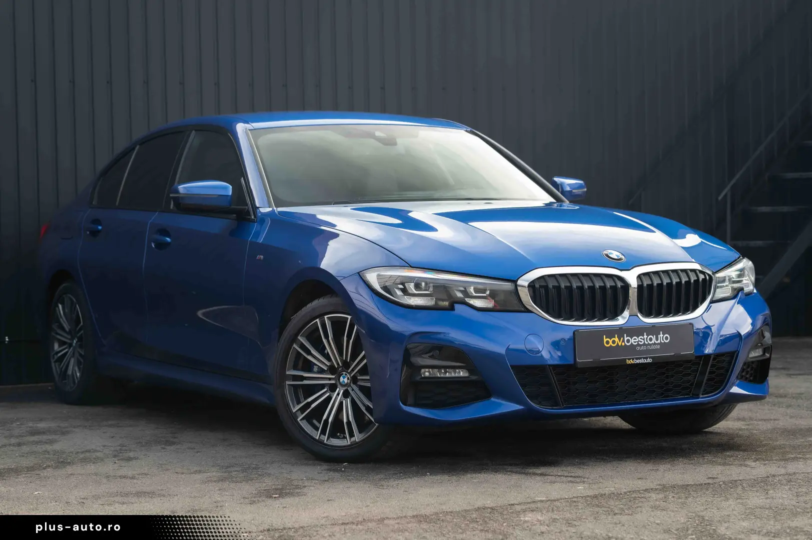 BMW Seria 3 330e xDrive Aut. M Sport