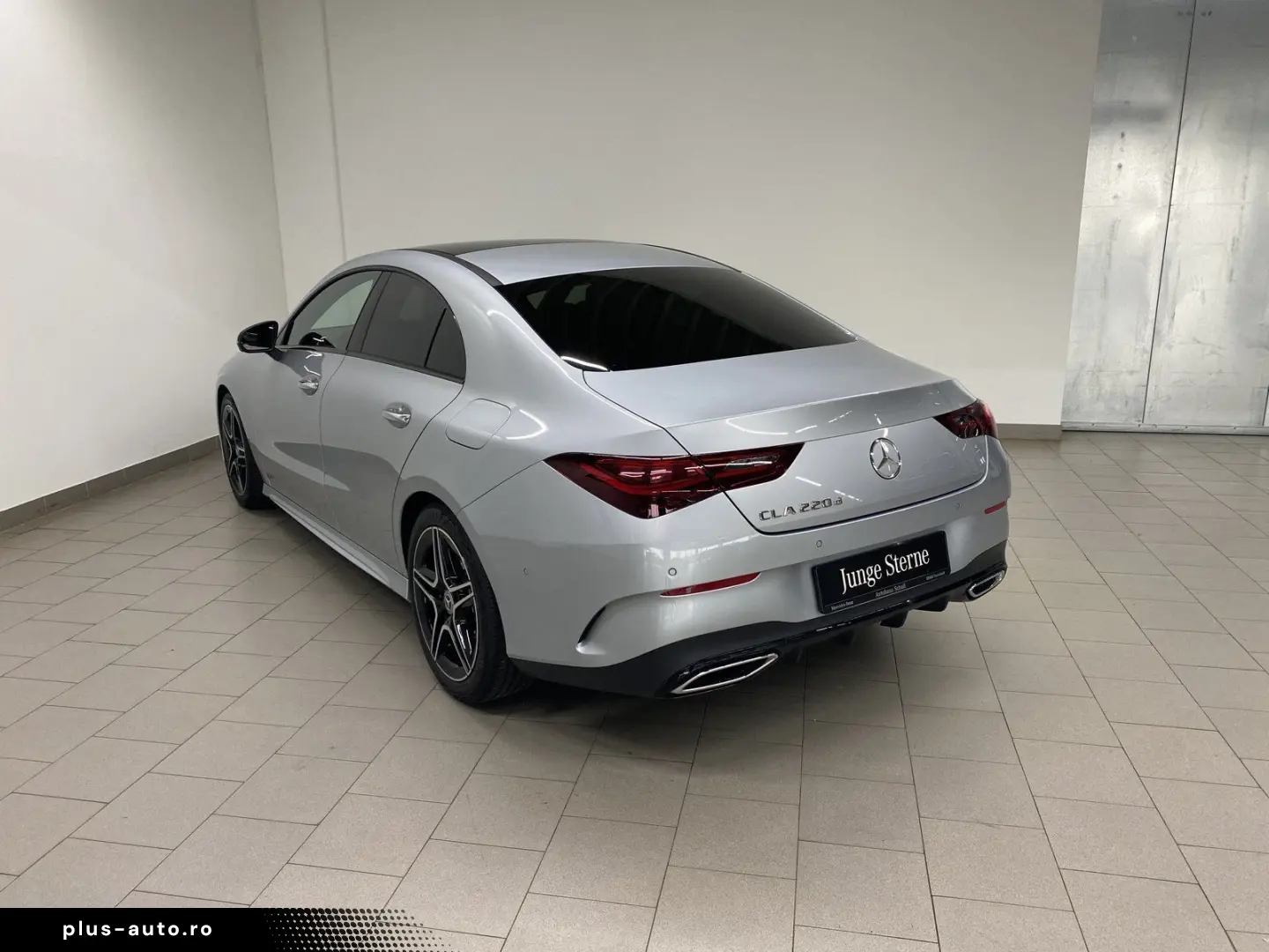 MERCEDES-BENZ CLA 220 d Coupé AMG