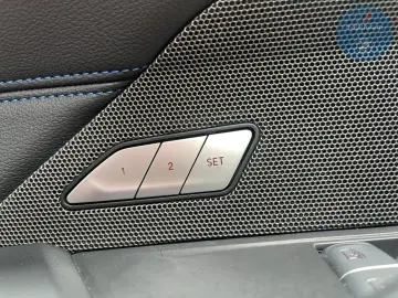 BMW M440d xDrive Coupe M-Sport 360 Kamera LenkradHZG