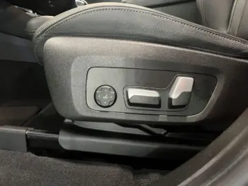 BMW X3 xDrive 30e M Sportpaket Pano Navi LED HK Soun