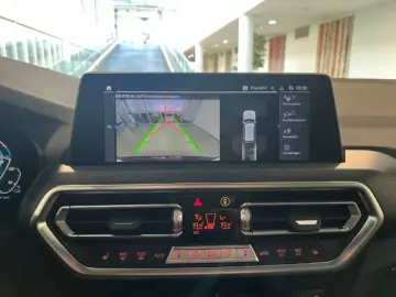 BMW X3 xDrive 30e M Sportpaket Pano Navi LED HK Soun