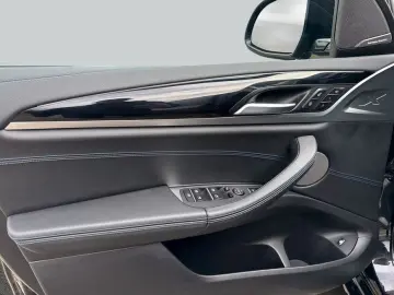 BMW X3 xDrive30e Aut. Laserlicht Harman Kardon Pano