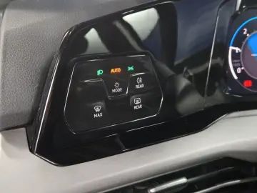 VOLKSWAGEN GOLF VII COMFORTLINE 115CP 2021