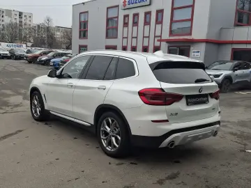 BMW X3 xDrive20d AT xLine