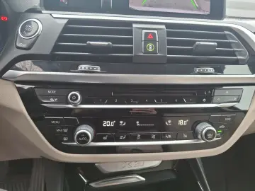 BMW X3 xDrive20d AT xLine